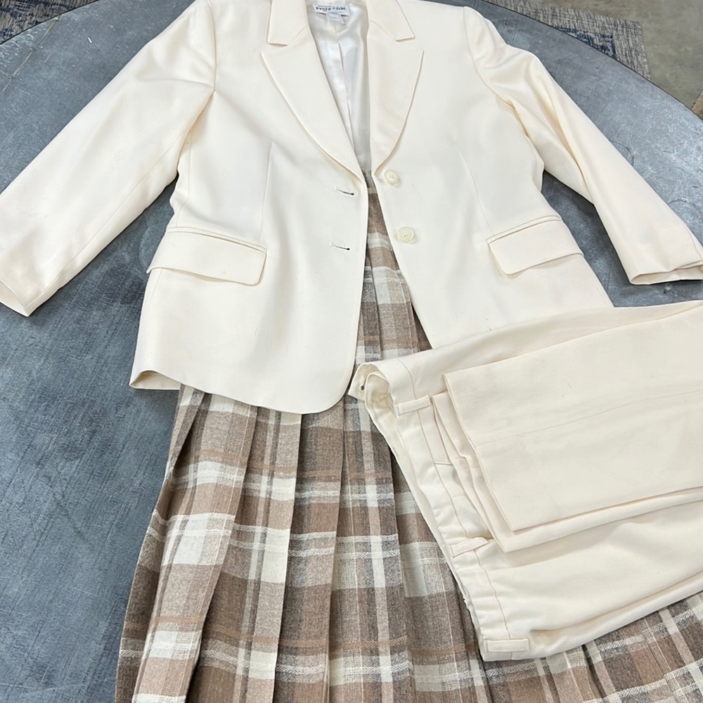All 3 pieces. Mix and match